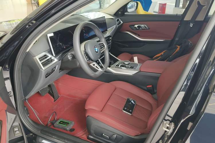 Used BMW 3 Series 2025 330Li M Sport Shadowline Package Left Front Seat