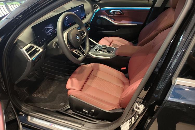 Used BMW 3 Series 2025 325Li M Sport Package Left Front Seat