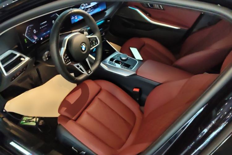 Used BMW 3 Series 2025 330Li M Sport Shadowline Package Left Front Seat
