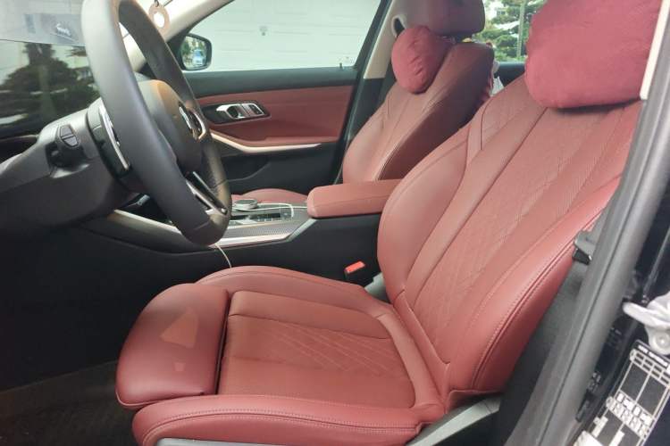 Used BMW 3 Series 2025 330Li M Sport Shadowline Package Left Front Seat
