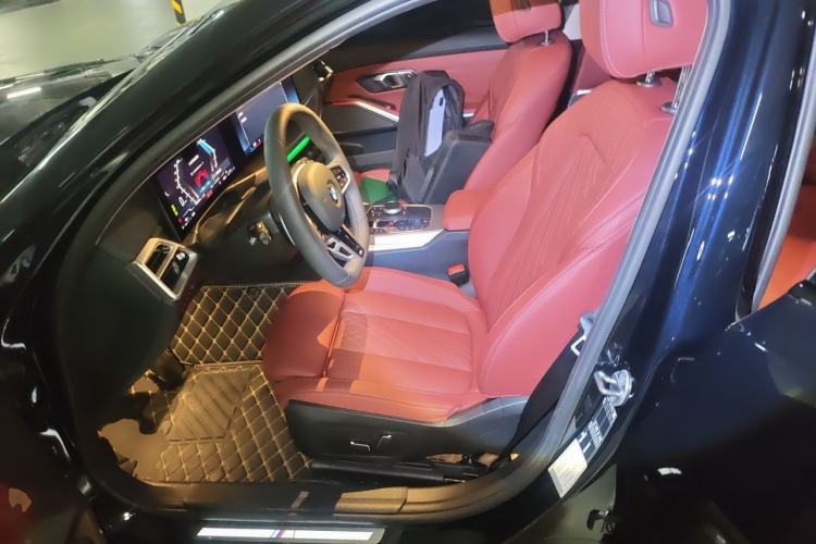 Used BMW 3 Series 2025 330Li M Sport Shadowline Package Left Front Seat