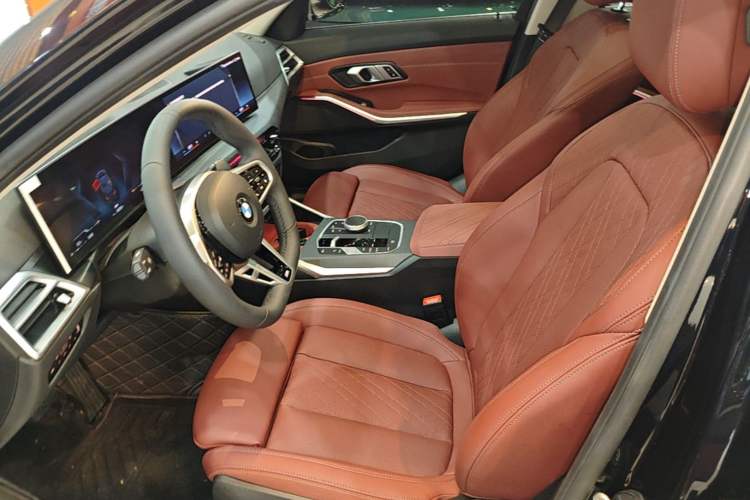 Used BMW 3 Series 2025 325Li M Sport Package Left Front Seat