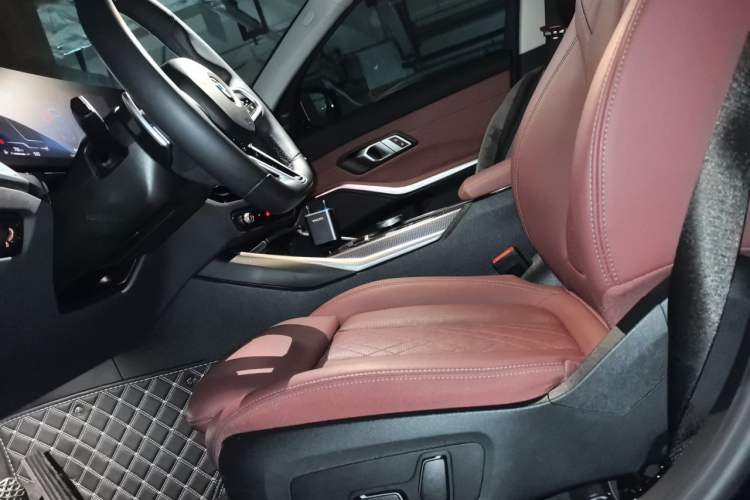 Used BMW 3 Series 2025 330Li M Sport Shadowline Package Left Front Seat