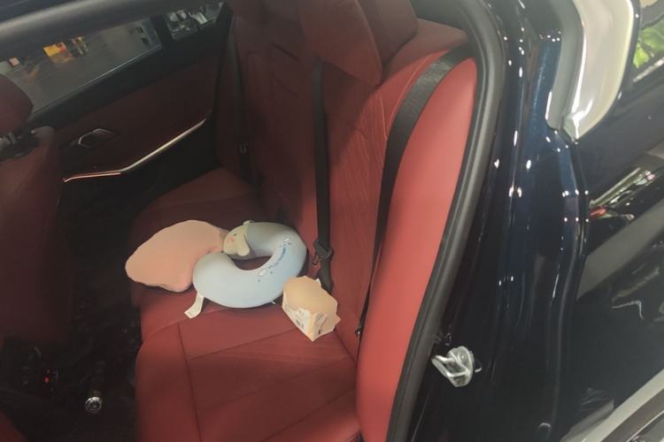 Used BMW 3 Series 2025 325Li M Sport Package Left Rear Seat