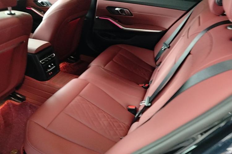 Used BMW 3 Series 2025 325Li M Sport Package Left Rear Seat