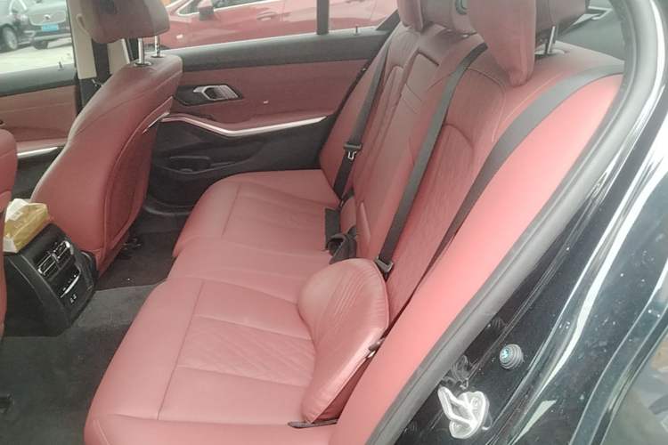 Used BMW 3 Series 2025 325Li M Sport Package Left Rear Seat