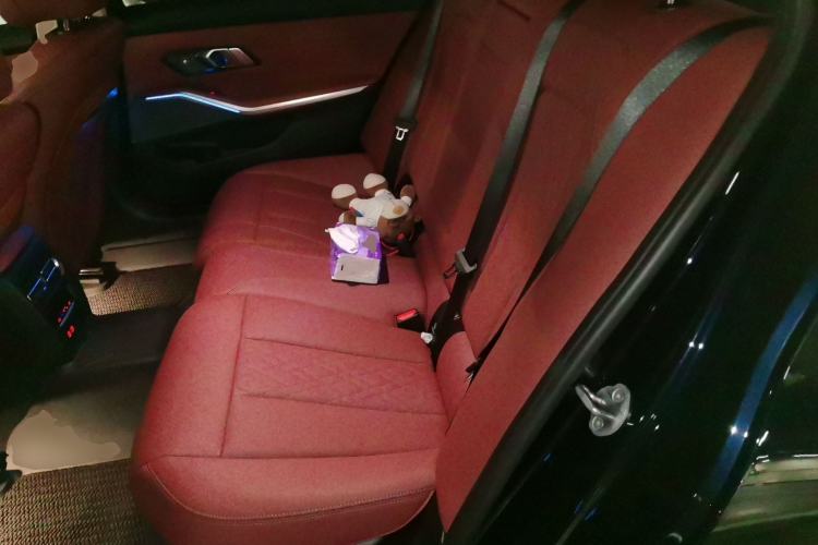 Used BMW 3 Series 2025 330Li M Sport Shadowline Package Left Rear Seat