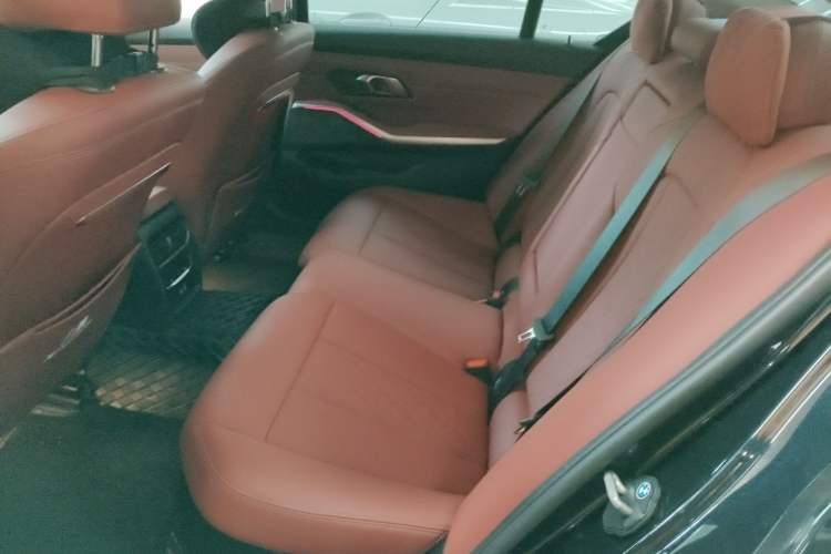Used BMW 3 Series 2025 325Li M Sport Package Left Rear Seat