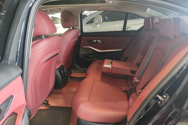 Used BMW 3 Series 2025 325Li M Sport Package Left Rear Seat