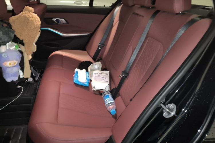 Used BMW 3 Series 2025 325i M Sport Package Left Rear Seat