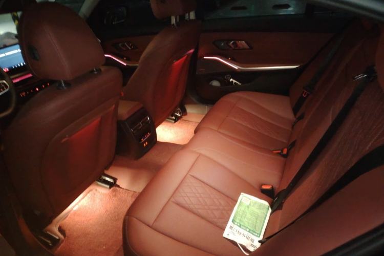 Used BMW 3 Series 2025 330Li M Sport Shadowline Package Left Rear Seat