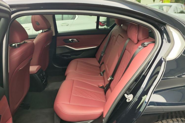Used BMW 3 Series 2025 325Li M Sport Package Left Rear Seat