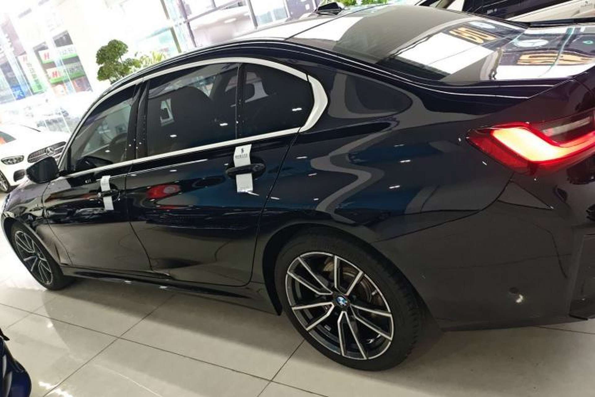 Used BMW 3 Series 2025 325Li M Sport Package Left Side