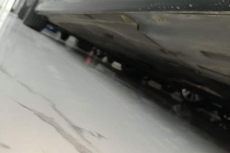 Used BMW 3 Series 2025 330Li M Sport Shadowline Package Left Side Sill