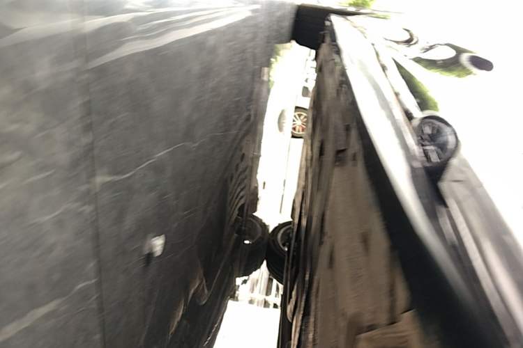 Used BMW 3 Series 2025 325Li M Sport Package Left Side Sill