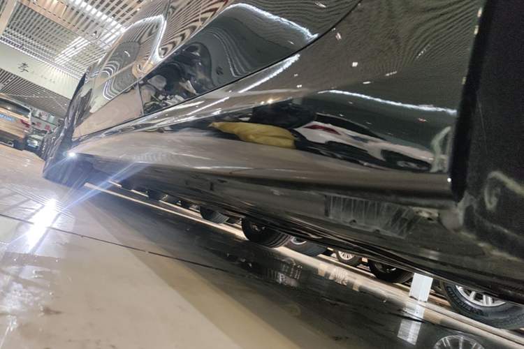 Used BMW 3 Series 2025 325Li M Sport Package Left Side Sill