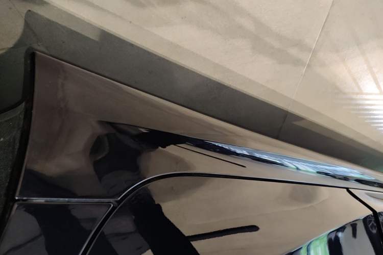 Used BMW 3 Series 2025 325Li M Sport Package Left Side Sill