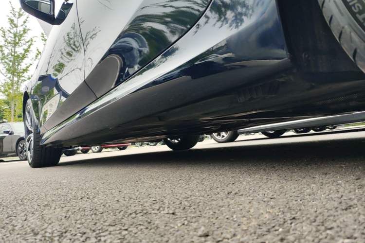 Used BMW 3 Series 2025 325Li M Sport Package Left Side Sill