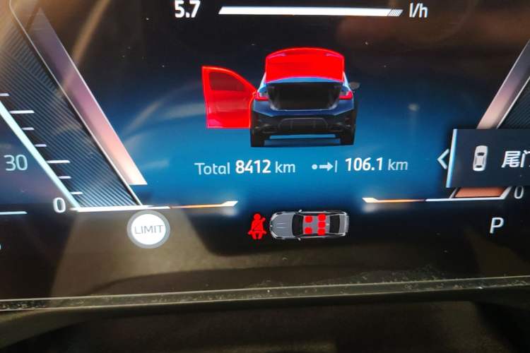 Used BMW 3 Series 2025 330Li M Sport Shadowline Package Odometer Close Up