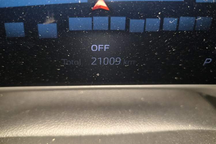 Used BMW 3 Series 2025 325Li M Sport Package Odometer Close Up