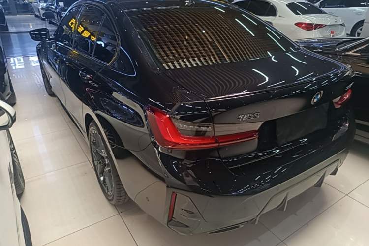 Used BMW 3 Series 2025 330i M Sport Night Edition Package Rear Left 45 Deg