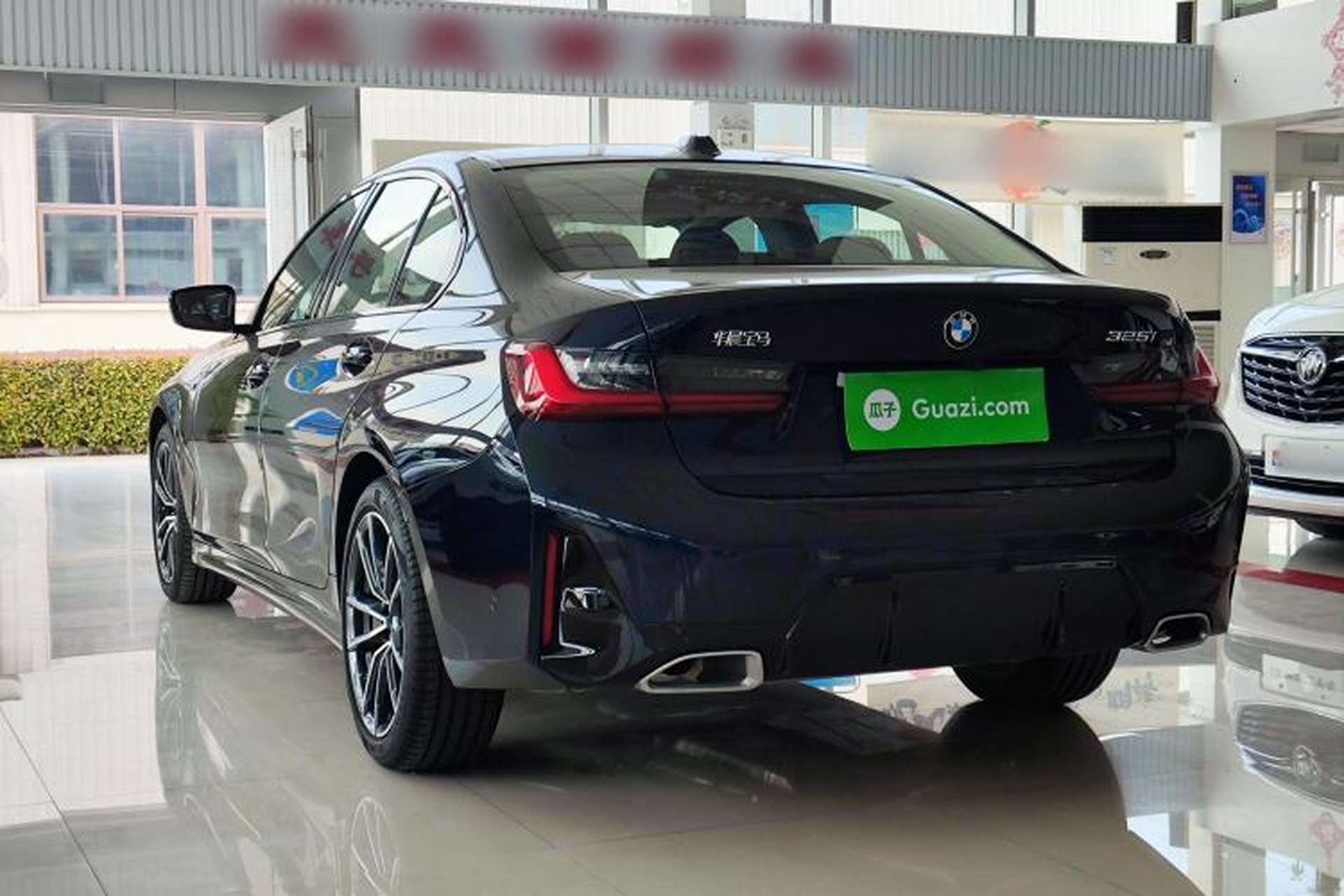Used BMW 3 Series 2025 325i M Sport Package Rear Left 45 Deg