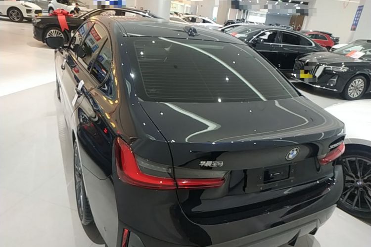 Used BMW 3 Series 2025 330Li M Sport Shadowline Package Rear Left 45 Deg