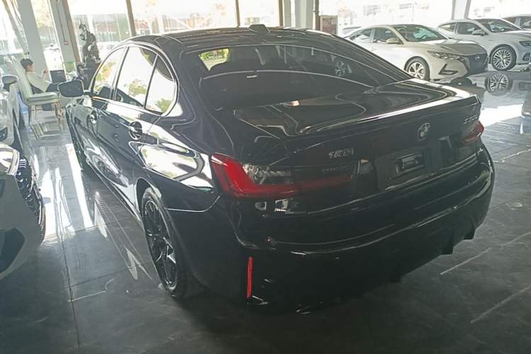 Used BMW 3 Series 2025 330Li M Sport Shadowline Package Rear Left 45 Deg