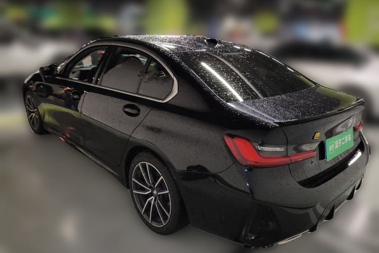 Used BMW 3 Series 2025 325i M Sport Package Rear Left 45 Deg