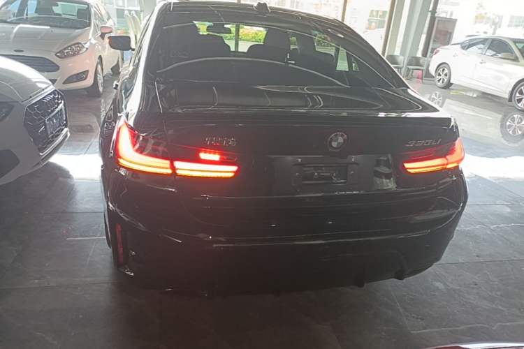 Used BMW 3 Series 2025 330Li M Sport Shadowline Package Rear