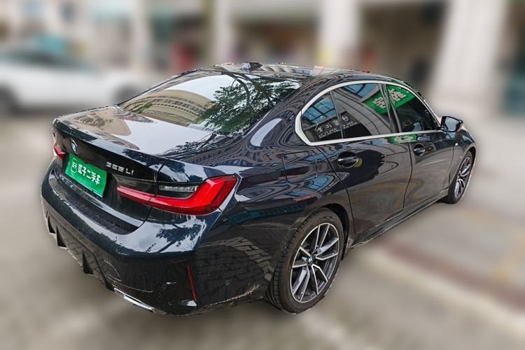 Used BMW 3 Series 2025 325Li M Sport Package Rear Right 45 Deg