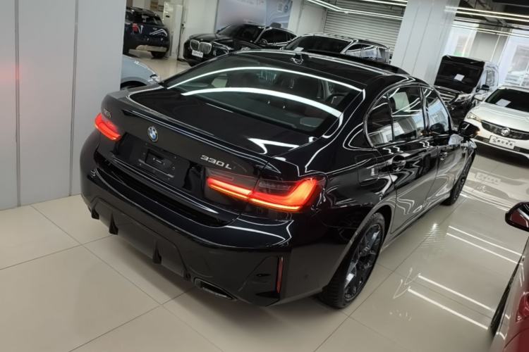 Used BMW 3 Series 2025 330Li M Sport Shadowline Package Rear Right 45 Deg