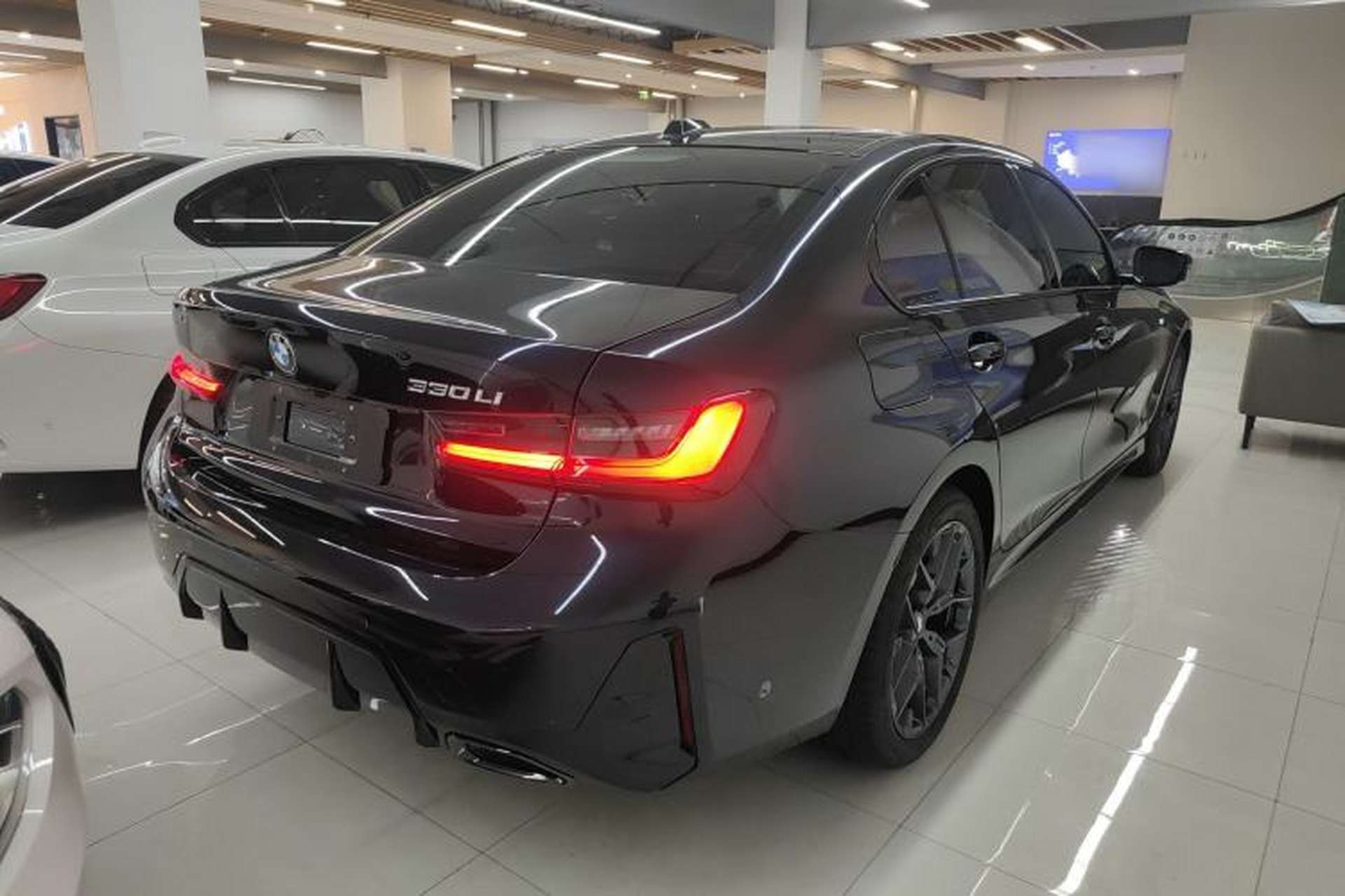 Used BMW 3 Series 2025 330Li M Sport Shadowline Package Rear Right 45 Deg