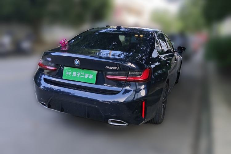 Used BMW 3 Series 2025 325i M Sport Package Rear Right 45 Deg