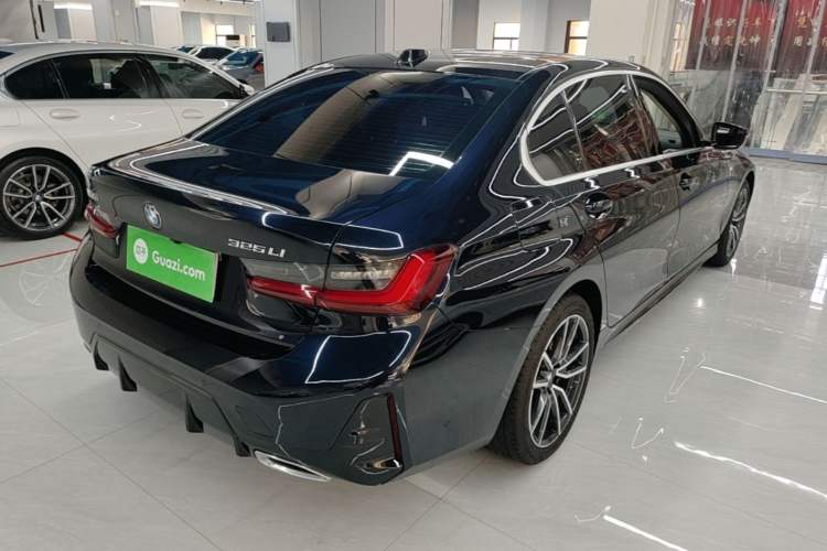 Used BMW 3 Series 2025 325Li M Sport Package Rear Right 45 Deg
