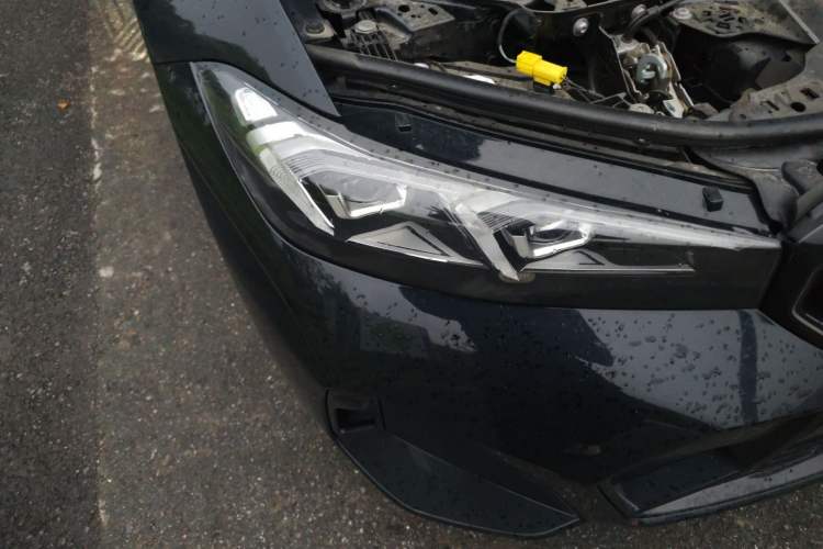 Used BMW 3 Series 2025 330Li M Sport Shadowline Package Right Front Headlight