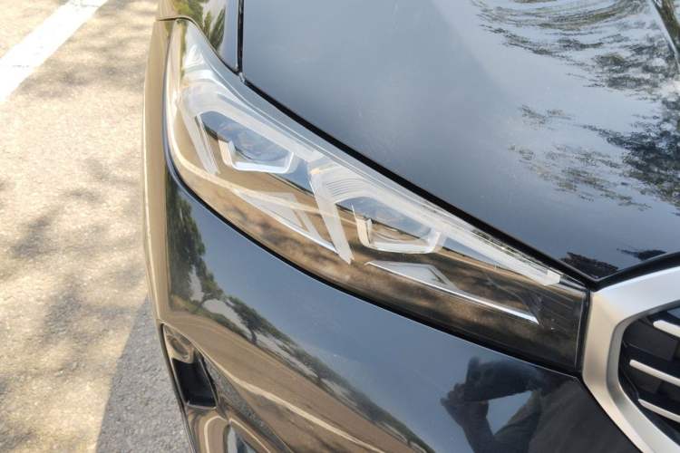 Used BMW 3 Series 2025 325i M Sport Package Right Front Headlight
