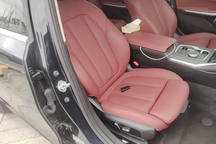 Used BMW 3 Series 2025 325Li M Sport Package Right Front Seat