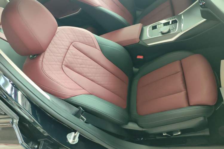Used BMW 3 Series 2025 325i M Sport Package Right Front Seat