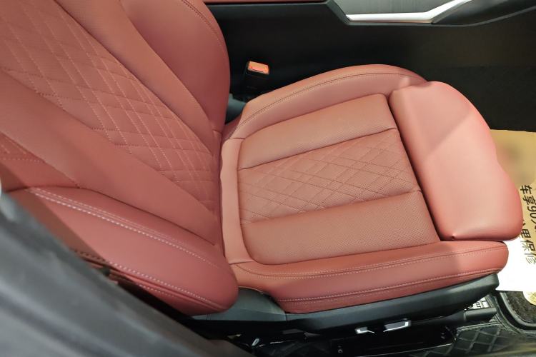 Used BMW 3 Series 2025 325Li M Sport Package Right Front Seat