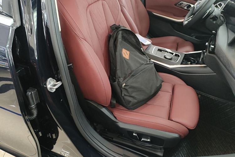 Used BMW 3 Series 2025 325Li M Sport Package Right Front Seat