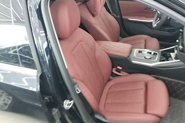 Used BMW 3 Series 2025 325Li M Sport Package Right Front Seat