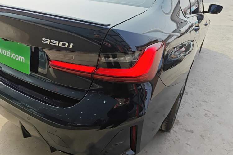 Used BMW 3 Series 2025 330i M Sport Night Edition Package Right Rear Taillight