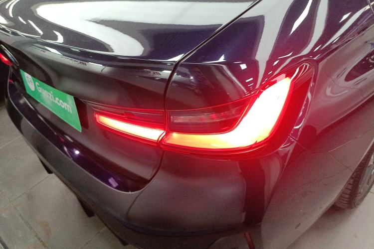 Used BMW 3 Series 2025 330Li M Sport Shadowline Package Right Rear Taillight