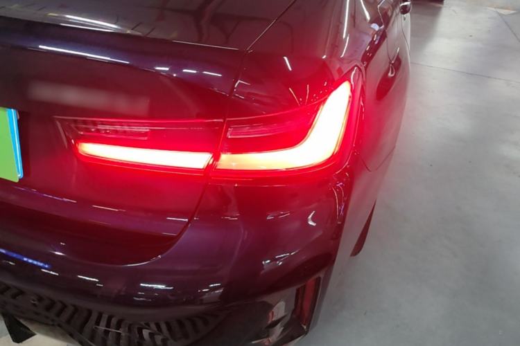 Used BMW 3 Series 2025 330Li M Sport Shadowline Package Right Rear Taillight