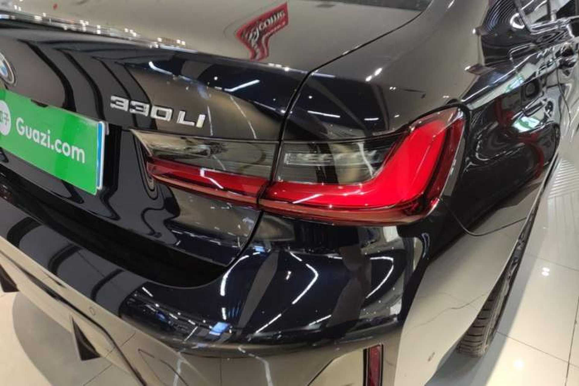Used BMW 3 Series 2025 330Li M Sport Shadowline Package Right Rear Taillight
