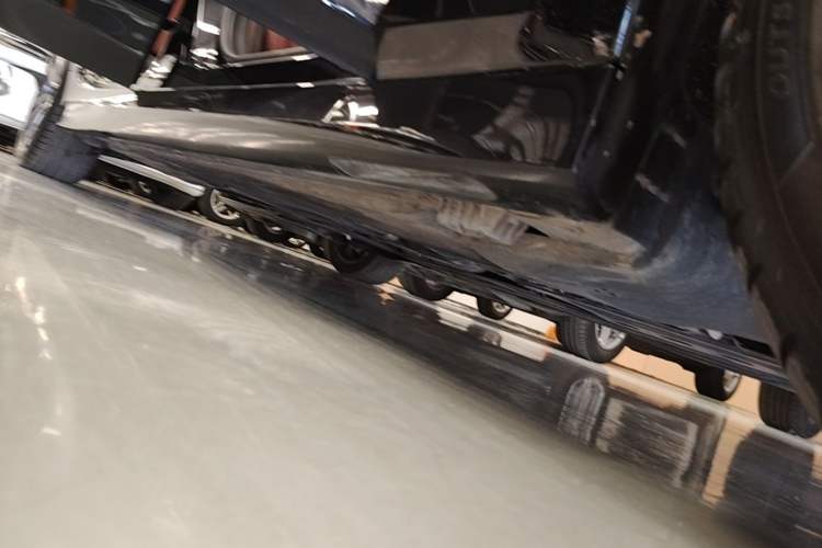 Used BMW 3 Series 2025 325Li M Sport Package Right Side Sill