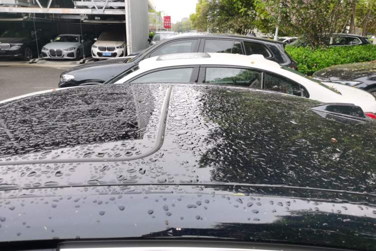 Used BMW 3 Series 2025 325i M Sport Package Roof