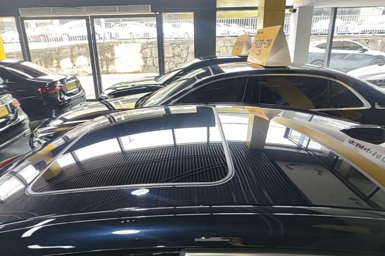 Used BMW 3 Series 2025 325i M Sport Package Roof