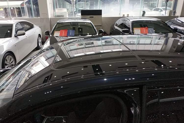 Used BMW 3 Series 2025 330Li M Sport Shadowline Package Roof